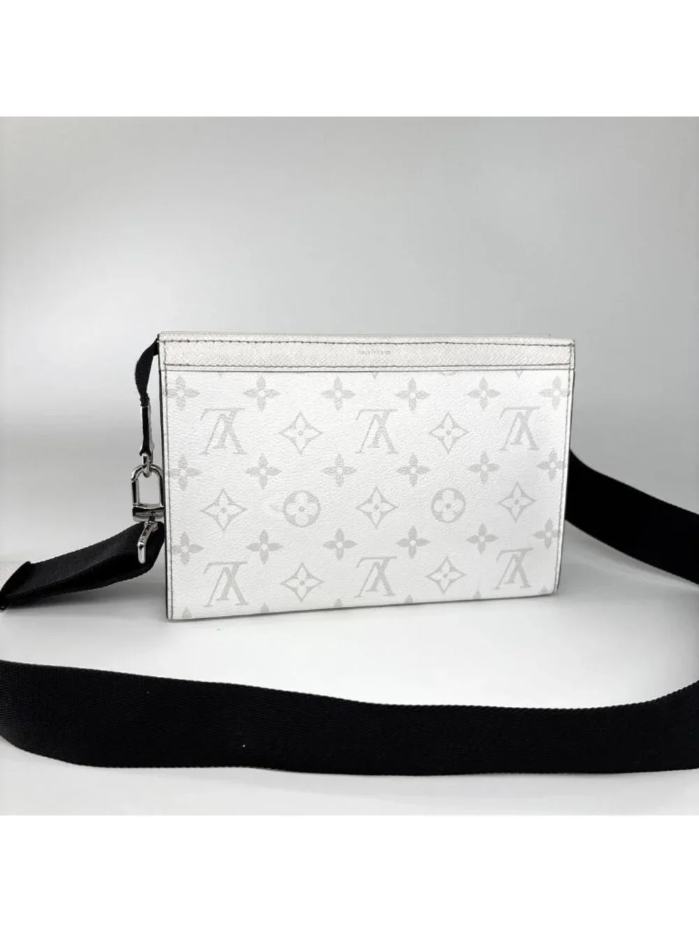 Louis Vuitton Taigarama Monogram Wallet Shoulder Bag